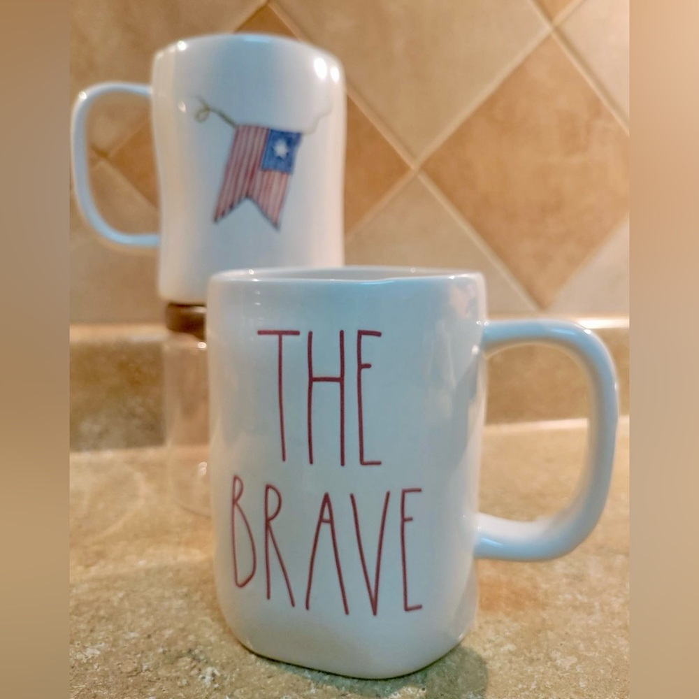🇺🇸 Rae Dunn “THE BRAVE” Coffee Mug 🇺🇸